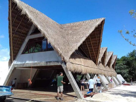 el Museo de la Prehistoria Parque Dos Ojos